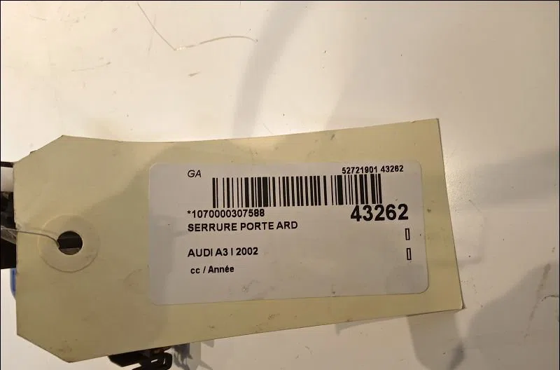 Serrure porte ard Audi A3 (8L1) 1.6 (1996-2003) occasion