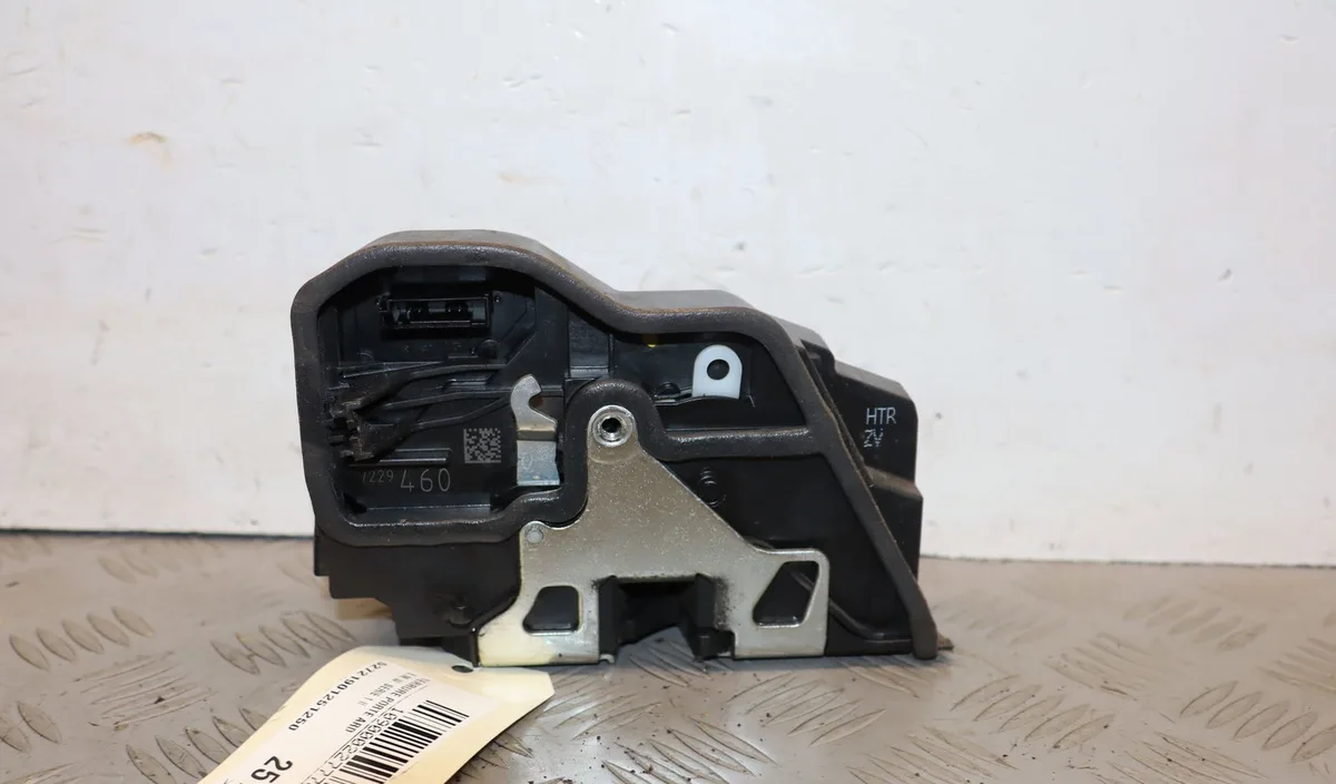 Serrure porte ard Bmw 1 (F20) 116 i (2015-2019) occasion