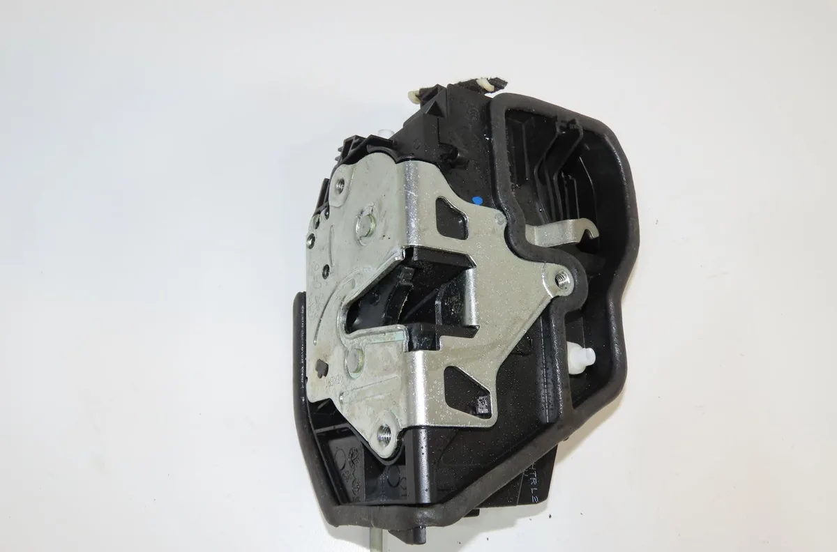 Serrure porte ard Bmw 3 (F30, F80) 320 d (2011-2016) occasion