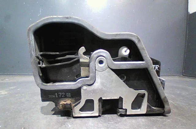 Serrure porte ard Bmw 5 (E60) 530 d (2002-2005) occasion