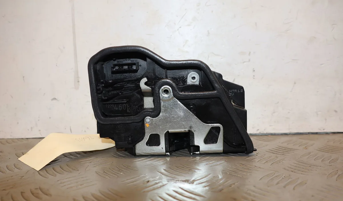 Serrure porte ard Bmw 5 (F10) 530 d xdrive (2011-2016) occasion
