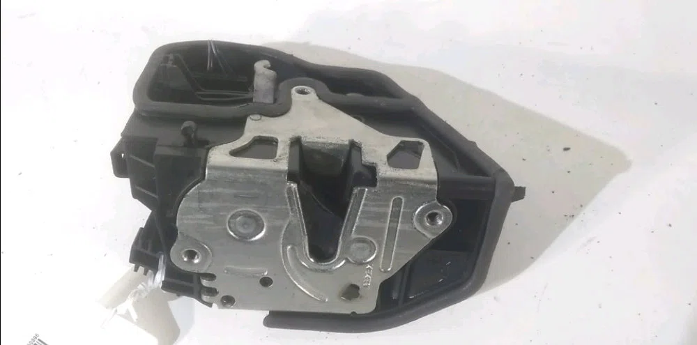 Serrure porte ard Bmw X5 (E70) 4.8 i xdrive (2006-2008) occasion