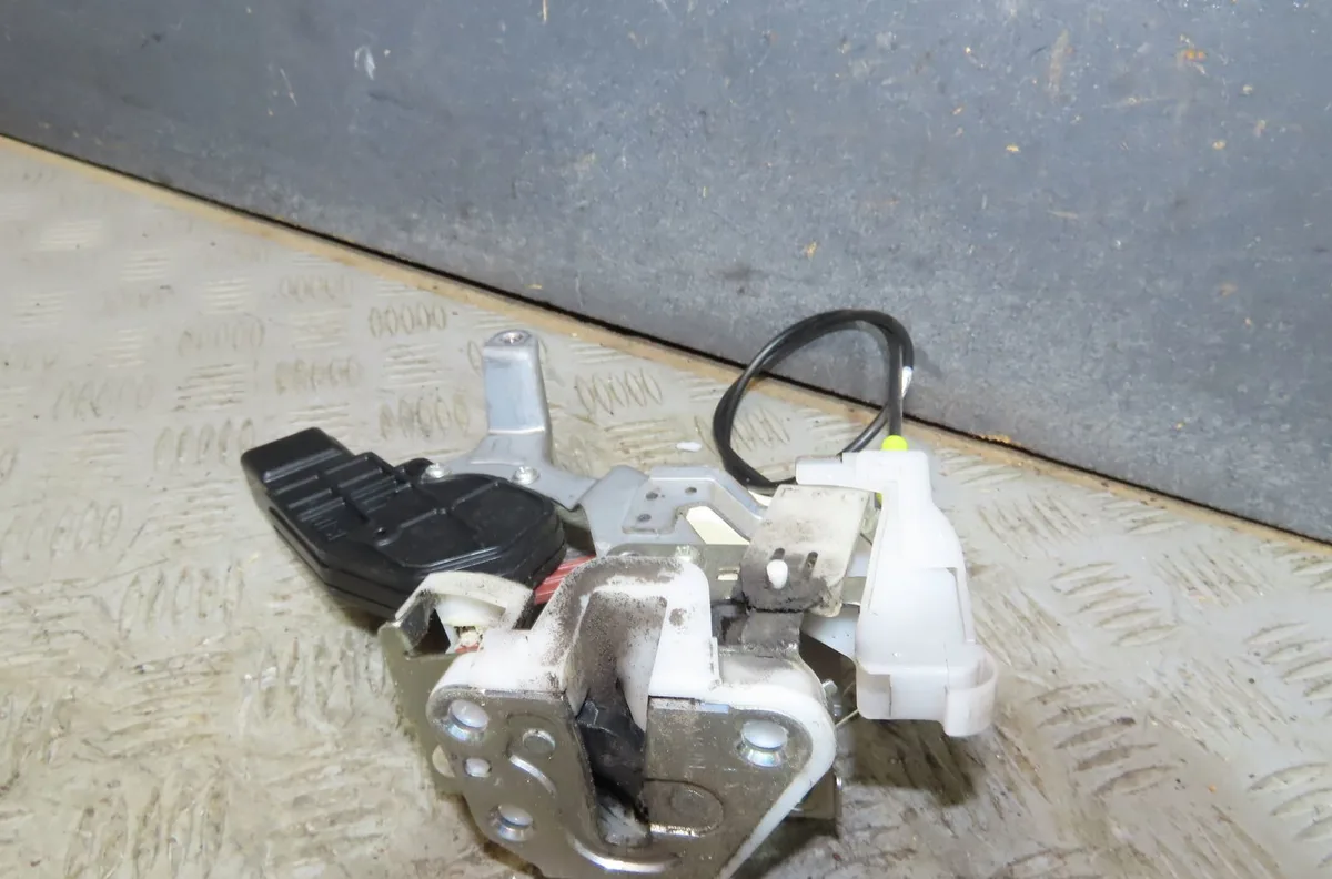 Serrure porte ard Citroen C1 (PM_, PN_) 1.0 (2005-2014) 5 portes occasion