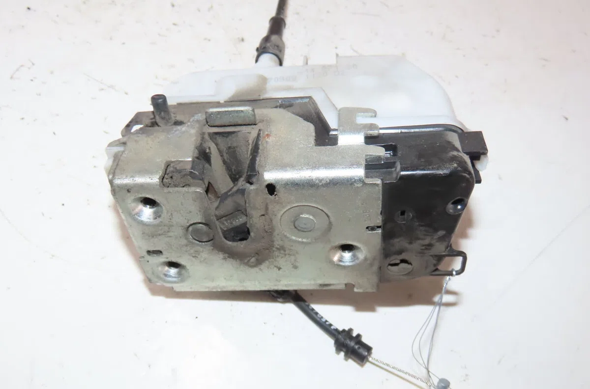 Serrure porte ard Citroen C3 I (FC_, FN_) 1.4 hdi (2003-2011) occasion