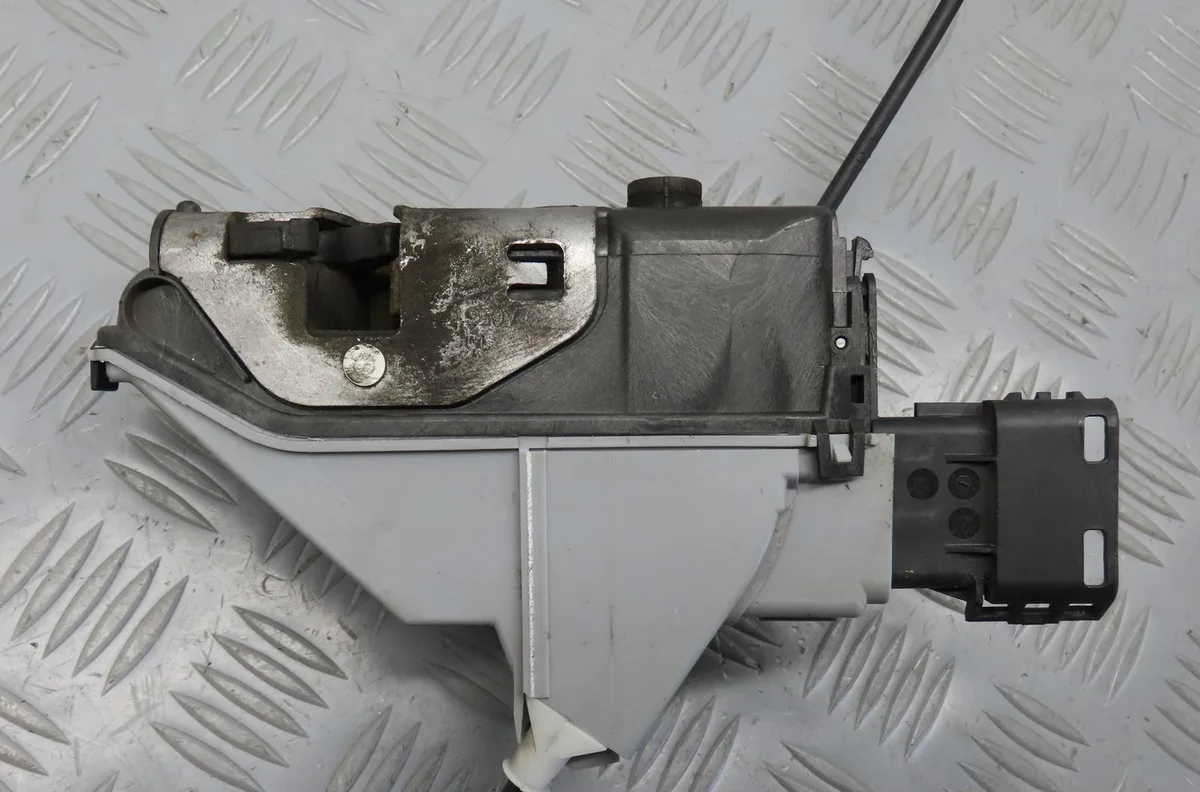 Serrure porte ard Citroen C3 II (SC_) 1.2 vti 82 (2012-2016) 5 portes occasion