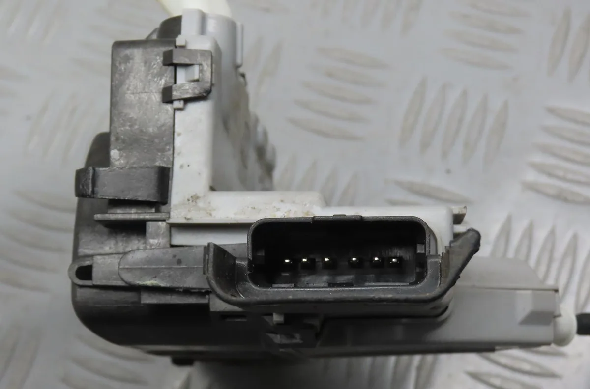 Serrure porte ard Citroen C3 II (SC_) 1.2 vti 82 (2012-2016) 5 portes occasion