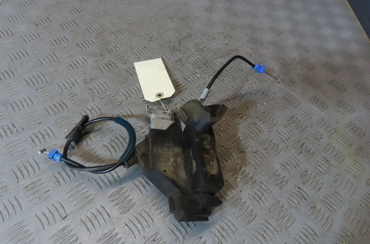 Serrure porte ard CITROEN C4 2009 occasion