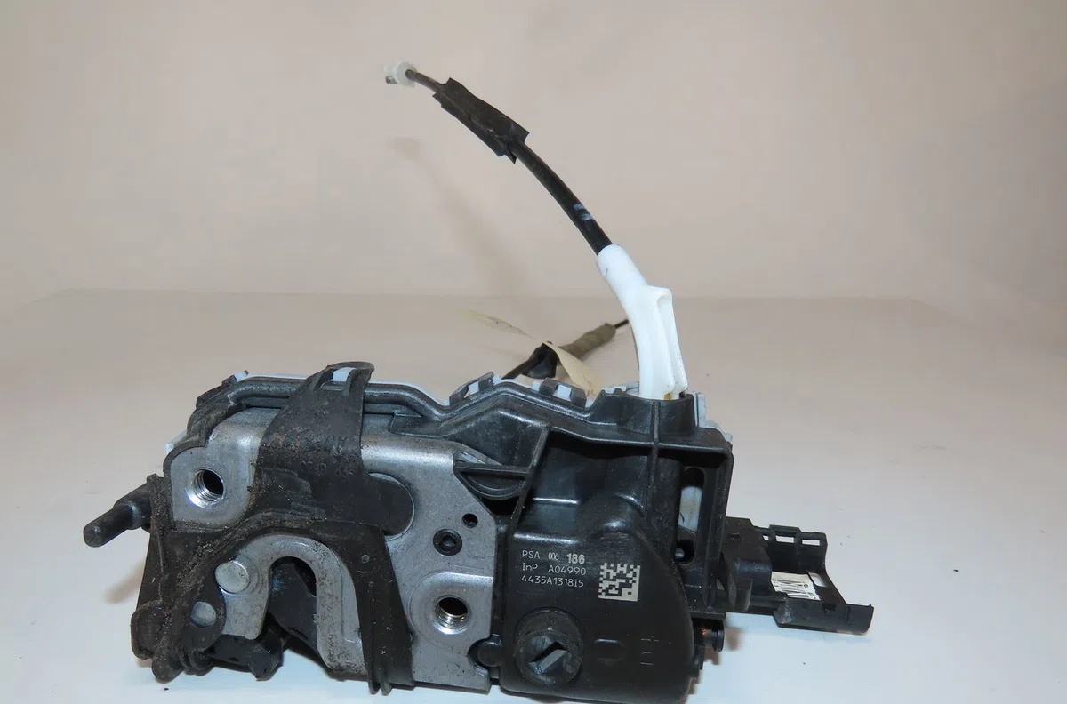 Serrure porte ard Citroën C5 III (RD_) 2.0 hdi 150 - bluehdi 150 (rdrhea, rdrhe8) (2009-2015) occasion