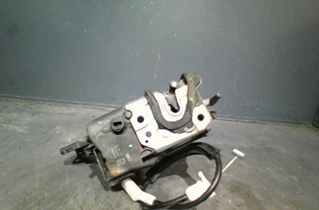 Serrure porte ard Citroën C5 III (RD_) 2.0 hdi (rdrhda) (2008) occasion
