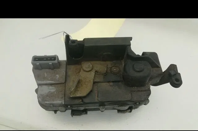 Serrure porte ard Citroen XSARA Break (N2) 1.9 td (1997-2000) occasion