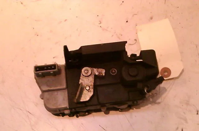 Serrure porte ard CITROEN XSARA occasion