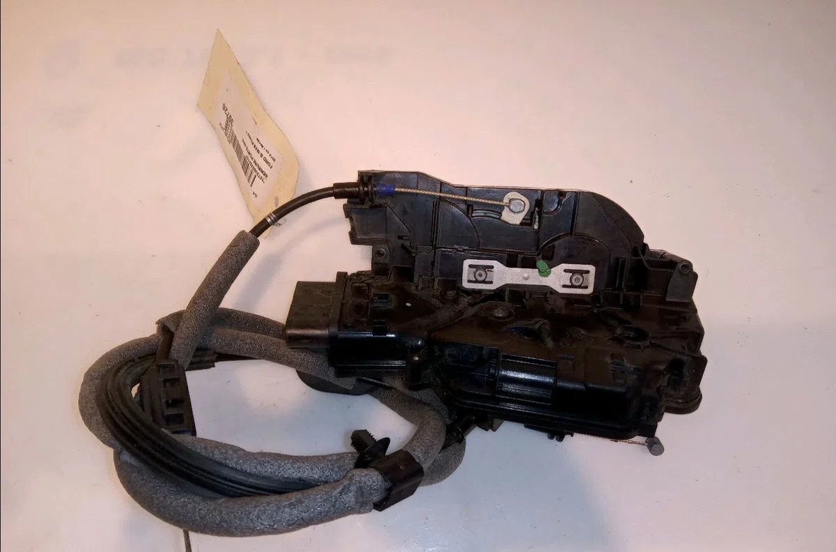 Serrure porte ard Ford B-MAX (JK) 1.0 ecoboost (2012) occasion