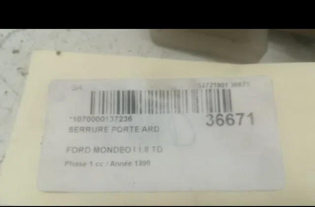 Serrure porte ard Ford MONDEO I (GBP) 1.8 td (1993-1996) occasion