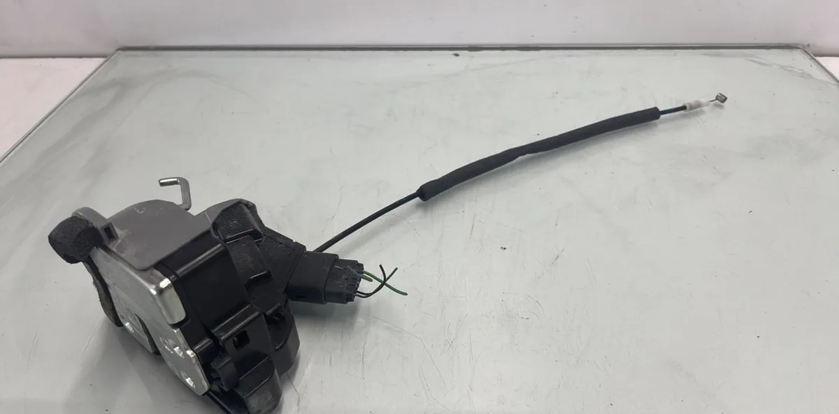 Serrure porte ard HYUNDAI I 20 2 PHASE 1 occasion
