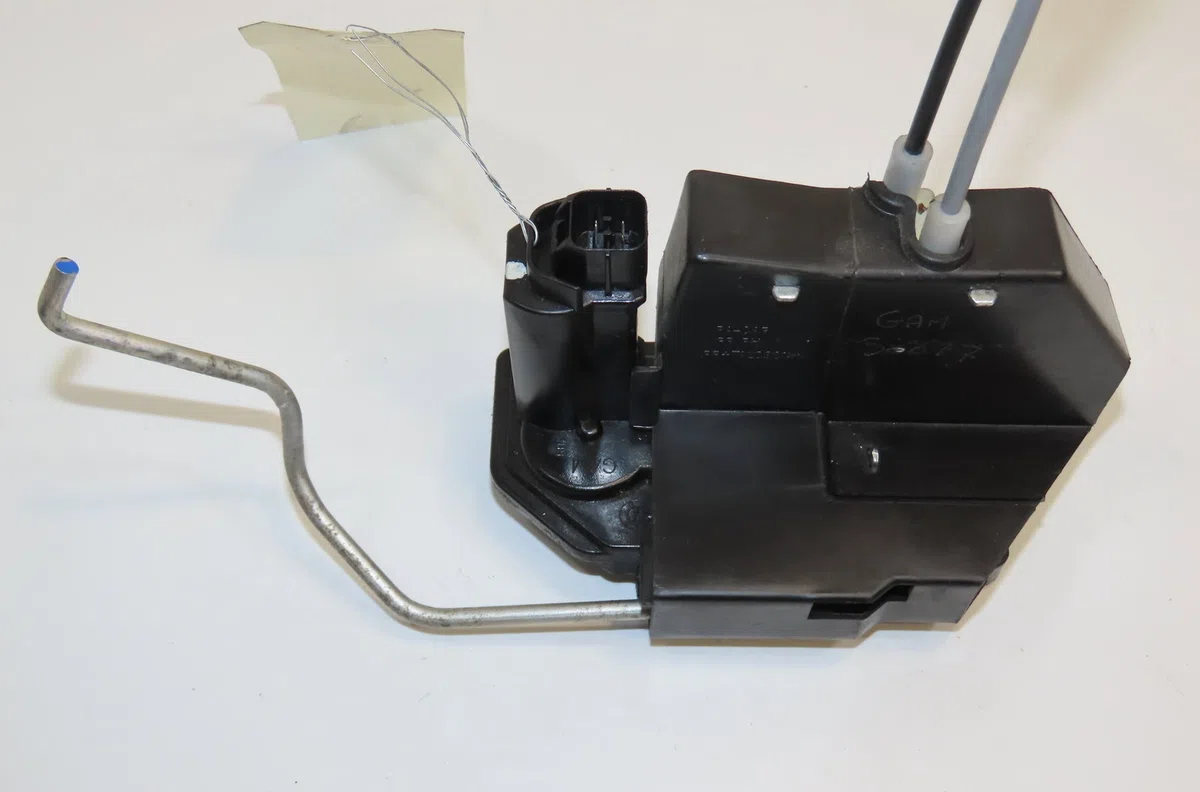 Serrure porte ard Hyundai I10 I (PA) 1.2 (2011-2013) occasion