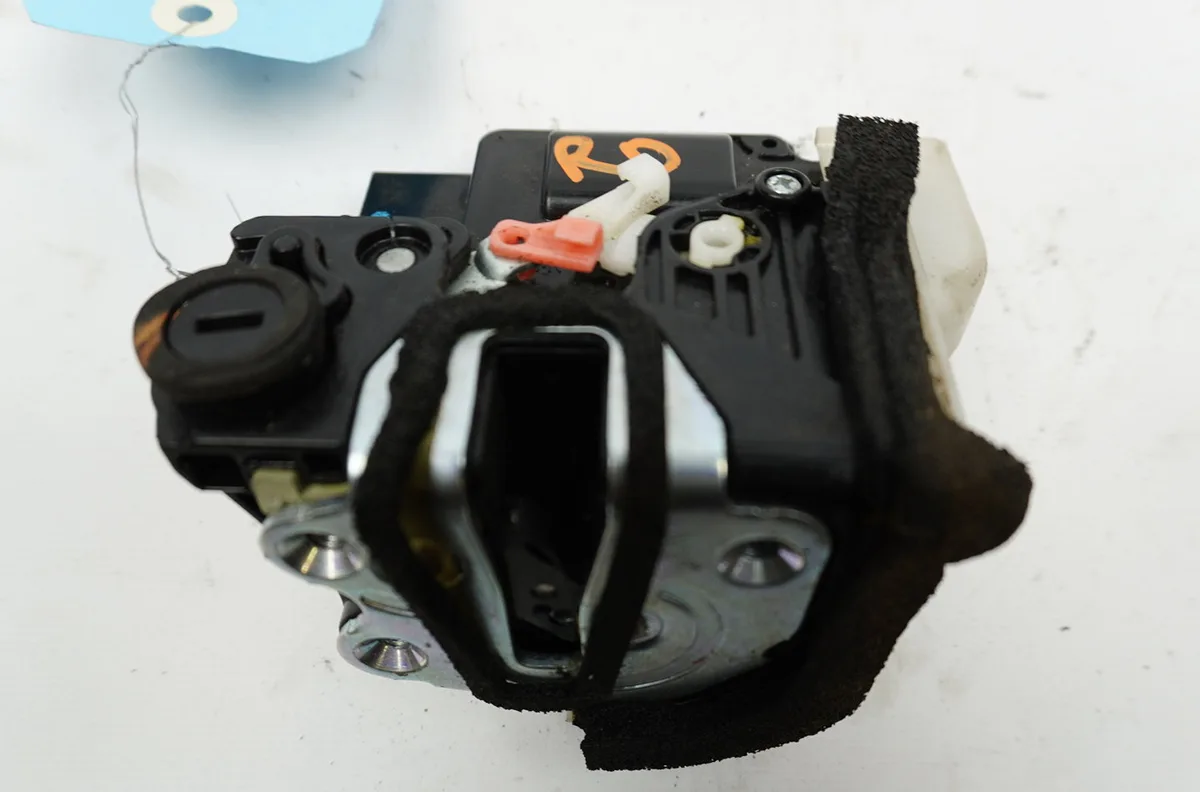 Serrure porte ard Kia PICANTO II (TA) 1.0 (2011-2017) occasion