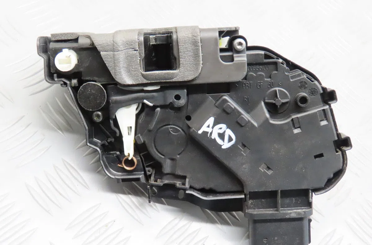 Serrure porte ard Land rover RANGE ROVER EVOQUE (L538) 2.2 d 4x4 (2011-2019) occasion