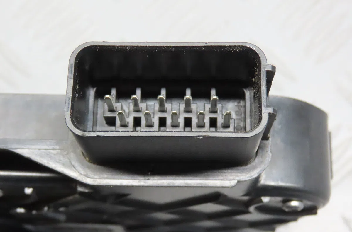 Serrure porte ard Land rover RANGE ROVER EVOQUE (L538) 2.2 d 4x4 (2011-2019) occasion