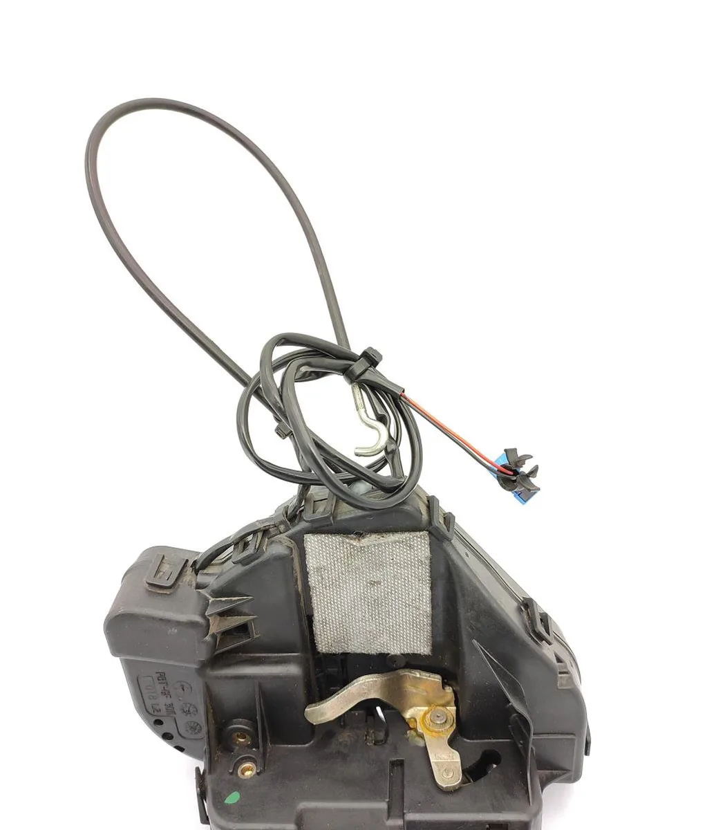 Serrure porte ard MERCEDES CLASSE E 211 PHASE 1 BREAK occasion