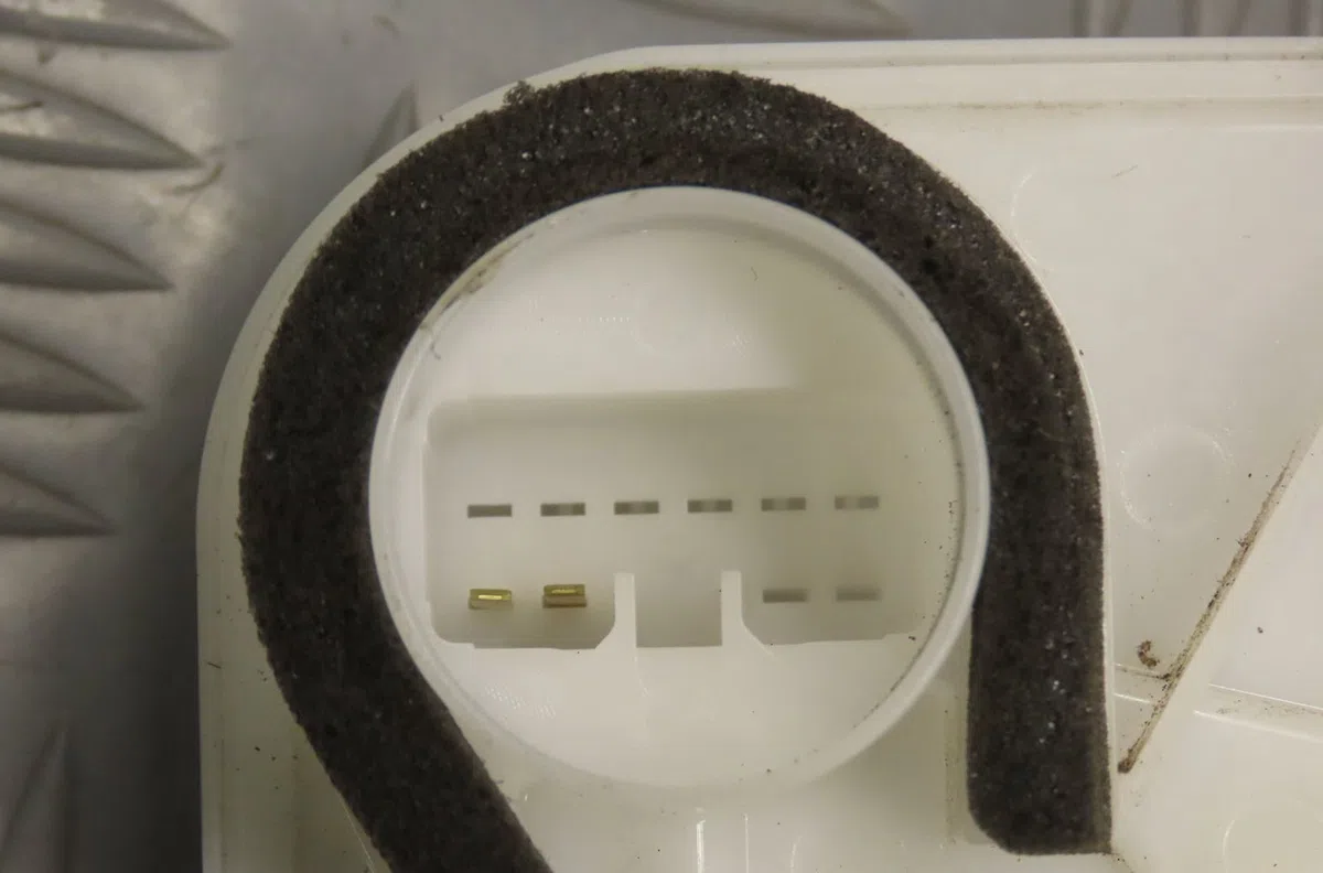 Serrure porte ard Mitsubishi ASX (GA_W_) 1.8 di-d (ga6w) (2010) occasion