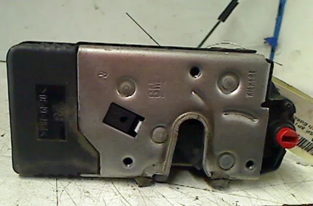 Serrure porte ard OPEL ZAFIRA occasion