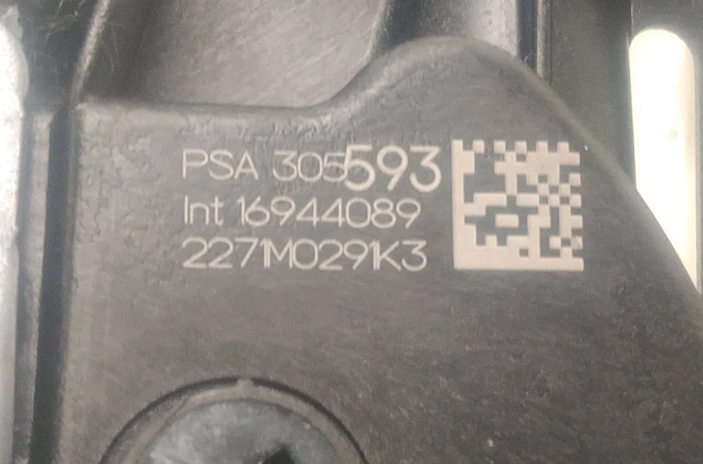 Serrure porte ard Peugeot 2008 II (UD_, US_, UY_, UK_) 1.5 bluehdi 110 (udyhsk) (2021) occasion