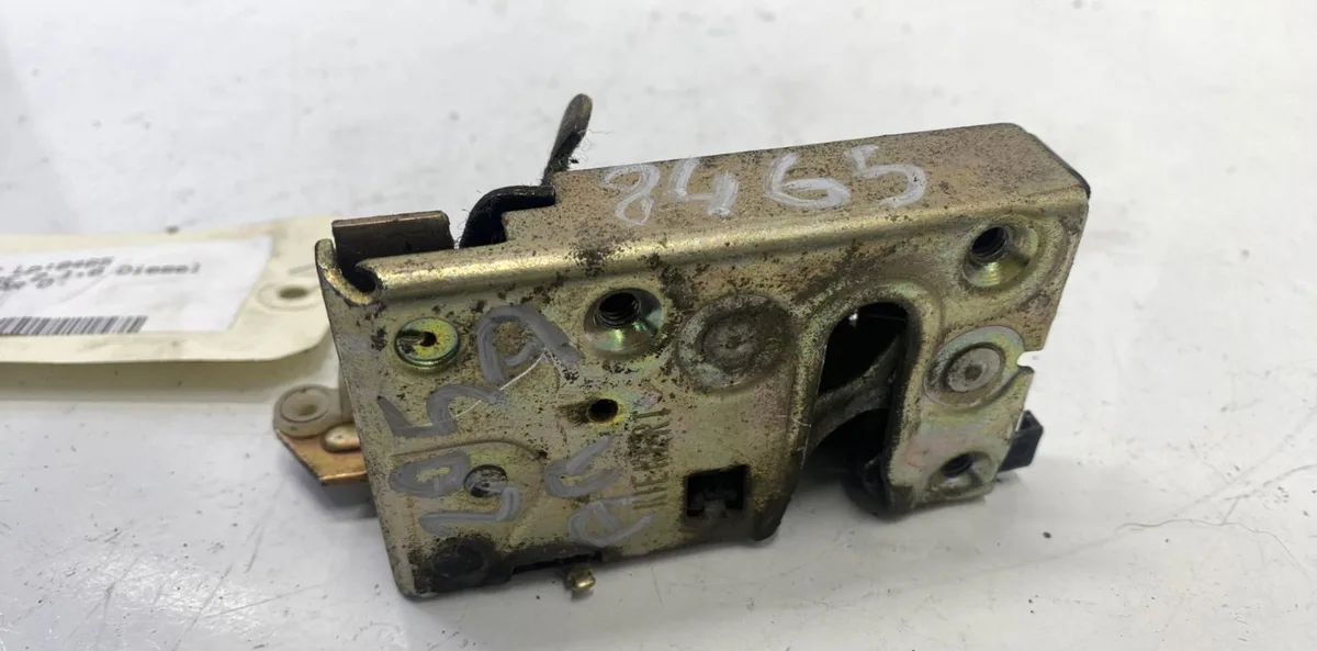 Serrure porte ard Peugeot 205 II (20A-C) 1.7 diesel (1987-1998) occasion
