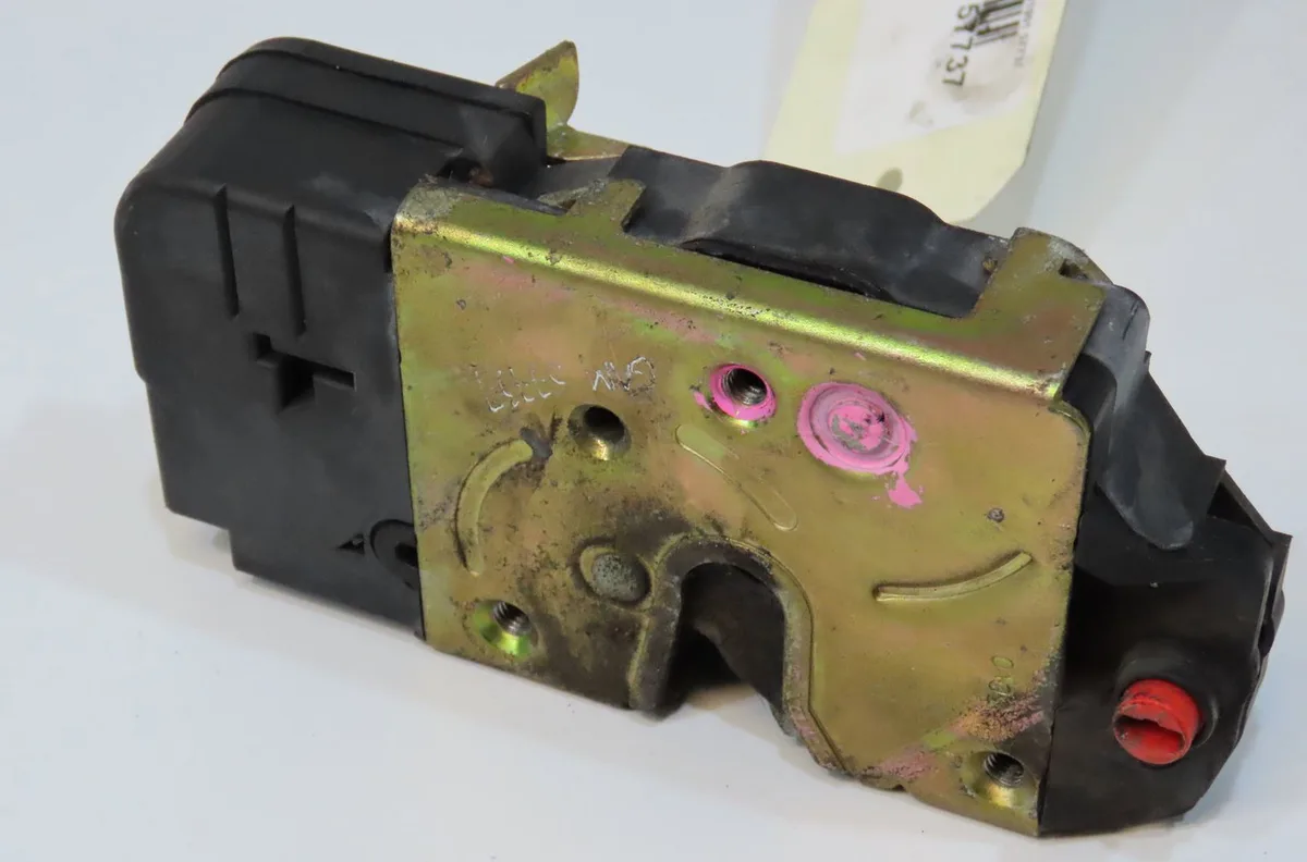 Serrure porte ard Peugeot 206 3-5 portes (2A-C) 1.1 i (1998-2007) occasion