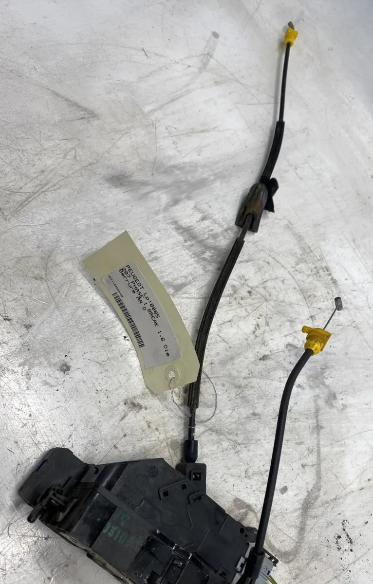 Serrure porte ard Peugeot 207 SW (WK_) 1.6 hdi (2007-2012) 5 portes occasion