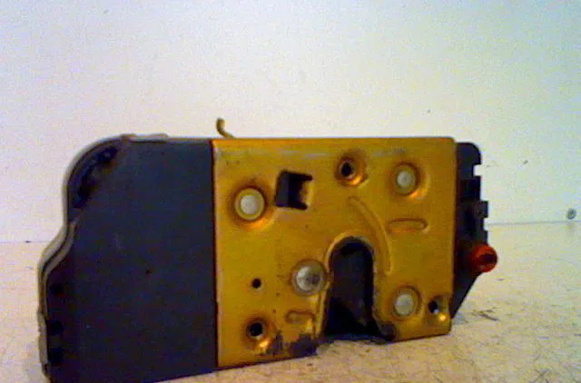 Serrure porte ard PEUGEOT 307 2002 occasion