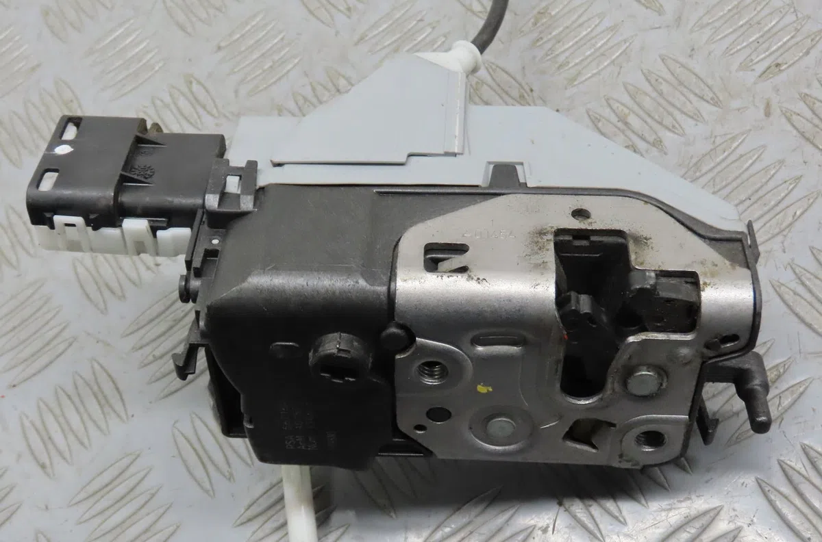 Serrure porte ard Peugeot 308 SW I (4E_, 4H_) 1.6 hdi (2009-2014) occasion