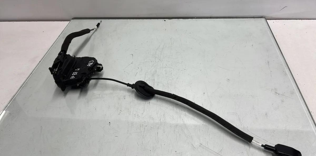 Serrure porte ard RENAULT CLIO 4 PHASE 1 occasion