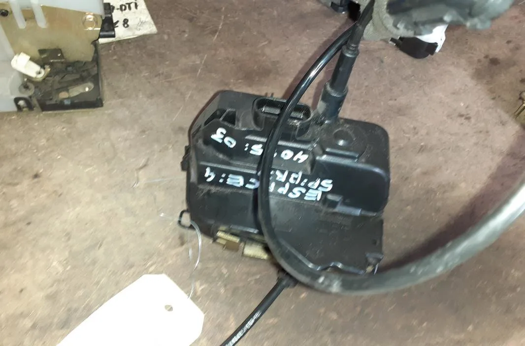 Serrure porte ard Renault ESPACE IV (JK0-1_) 2.2 dci (jk0h) (2002-2006) occasion