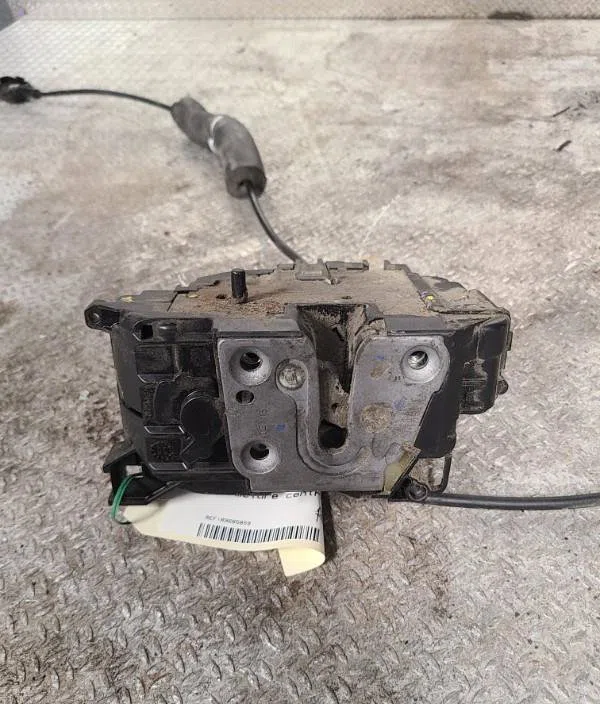 Serrure porte ard RENAULT GRAND SCENIC 3  GRAND SCENIC 3 PHASE 3 occasion