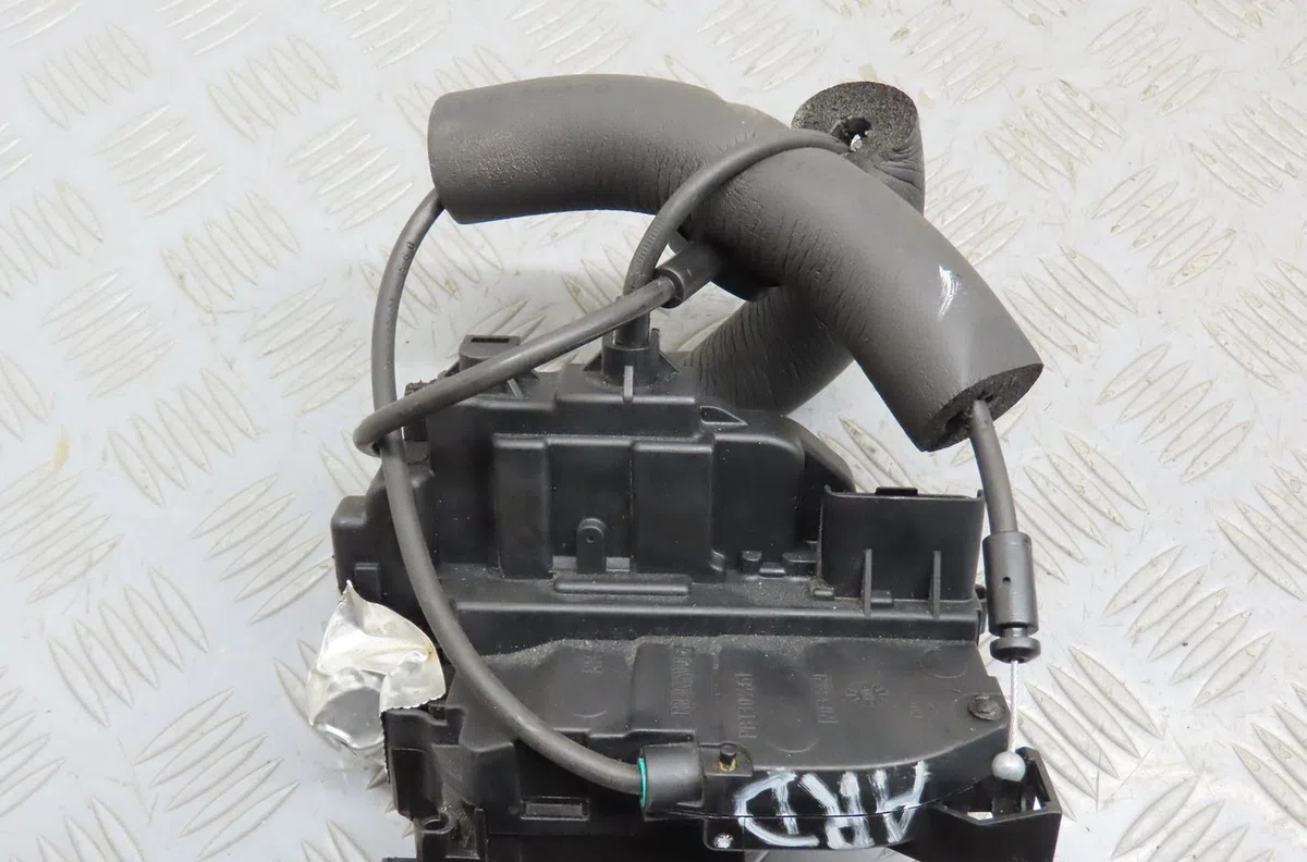 Serrure porte ard Renault LAGUNA III (BT0-1) 2.0 16v (bt05, bt0f, bt0w) (2007-2012) occasion