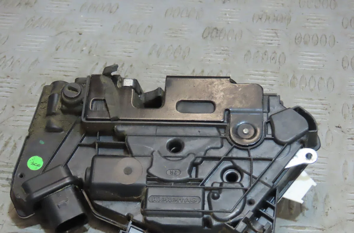 Serrure porte ard Seat IBIZA IV (6J5, 6P1) 1.2 tsi (2010-2012) occasion