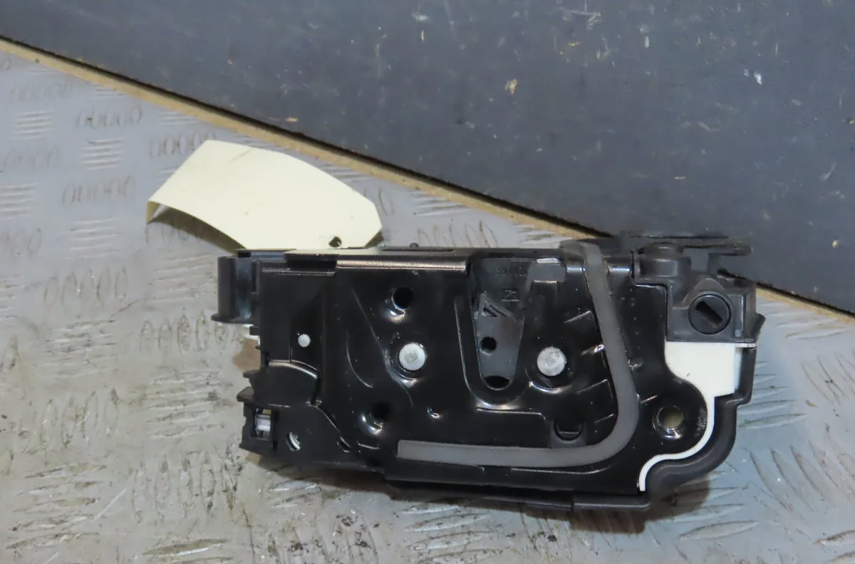 Serrure porte ard Seat LEON (5F1) 1.2 tsi (2012-2018) occasion