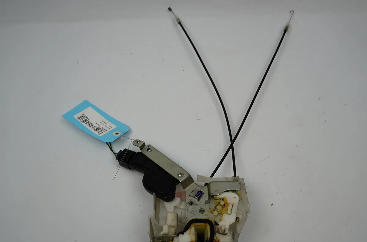 Serrure porte ard Suzuki ALTO VII (GF) 1.0 (amf310) (2009) occasion