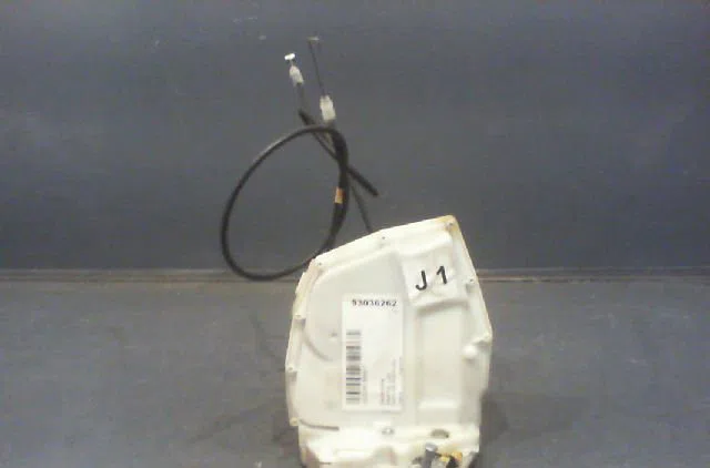 Serrure porte ard Suzuki SWIFT III (MZ, EZ) 1.3 ddis (rs 413d) (2005) 5 portes occasion