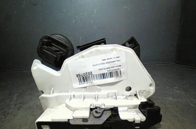 Serrure porte ard Volkswagen GOLF VI (5K1) 2.0 tdi (2008-2013) 5 portes occasion