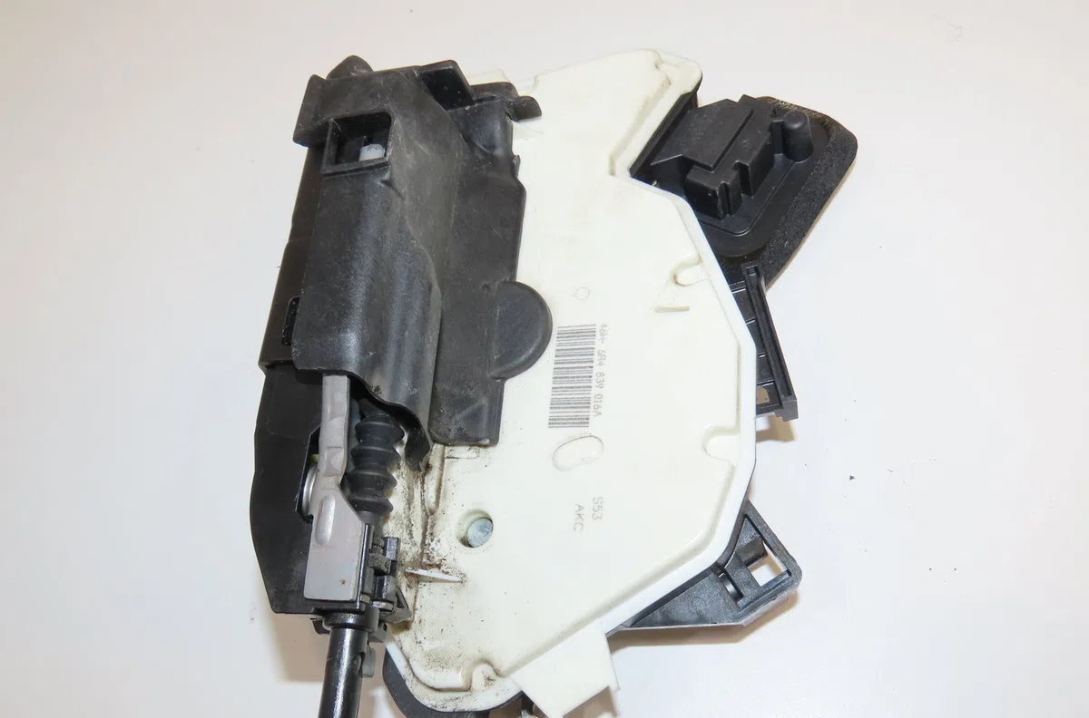 Serrure porte ard Volkswagen POLO V (6R1, 6C1) 1.0 (2014) occasion