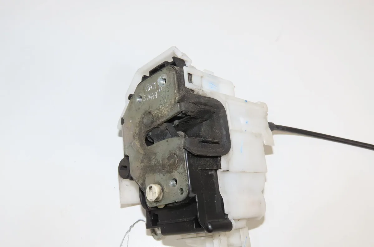 Serrure porte arg Alfa romeo 159 (939_) 2.0 jtdm (939axp1b) (2009-2011) occasion