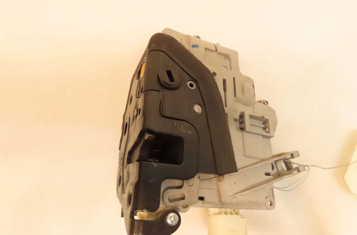 Serrure porte arg Audi Q7 (4LB) 3.0 tdi quattro (2006-2008) occasion