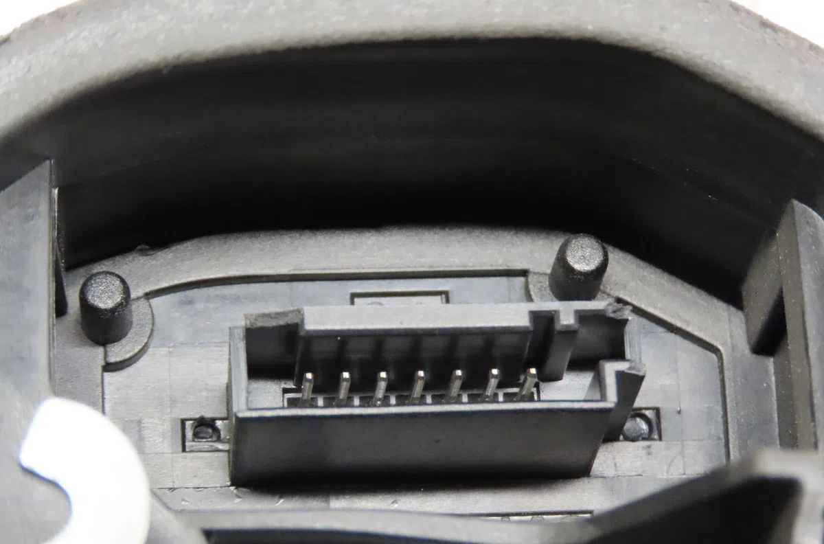 Serrure porte arg Bmw 1 (E87) 118 d (2004-2007) occasion