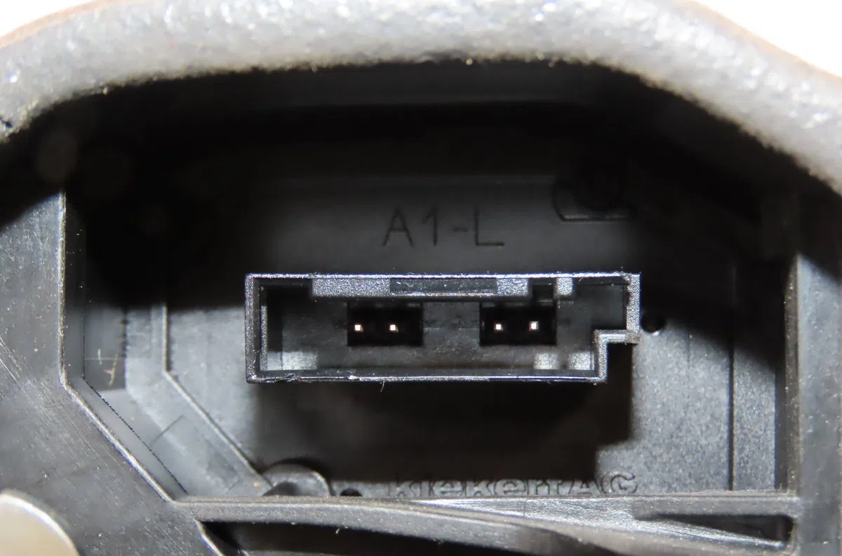 Serrure porte arg Bmw 1 (F20) 116 d (2012-2015) occasion