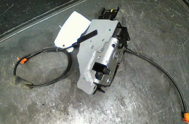 Serrure porte arg Citroën C4 GRAND PICASSO I (UA_) 1.6 hdi (2006-2011) 5 portes occasion