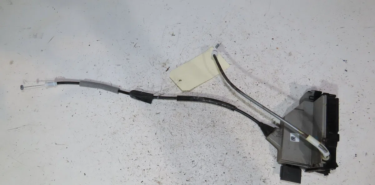 Serrure porte arg Citroën DS5 2.0 hdi 165 (2011-2015) 5 portes occasion