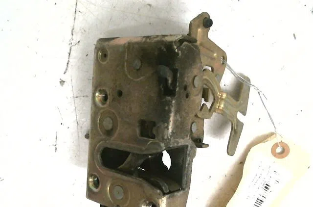 Serrure porte arg CITROEN SAXO occasion