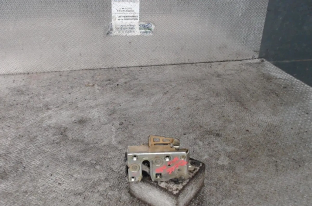 Serrure porte arg CITROEN SAXO PHASE 2 occasion