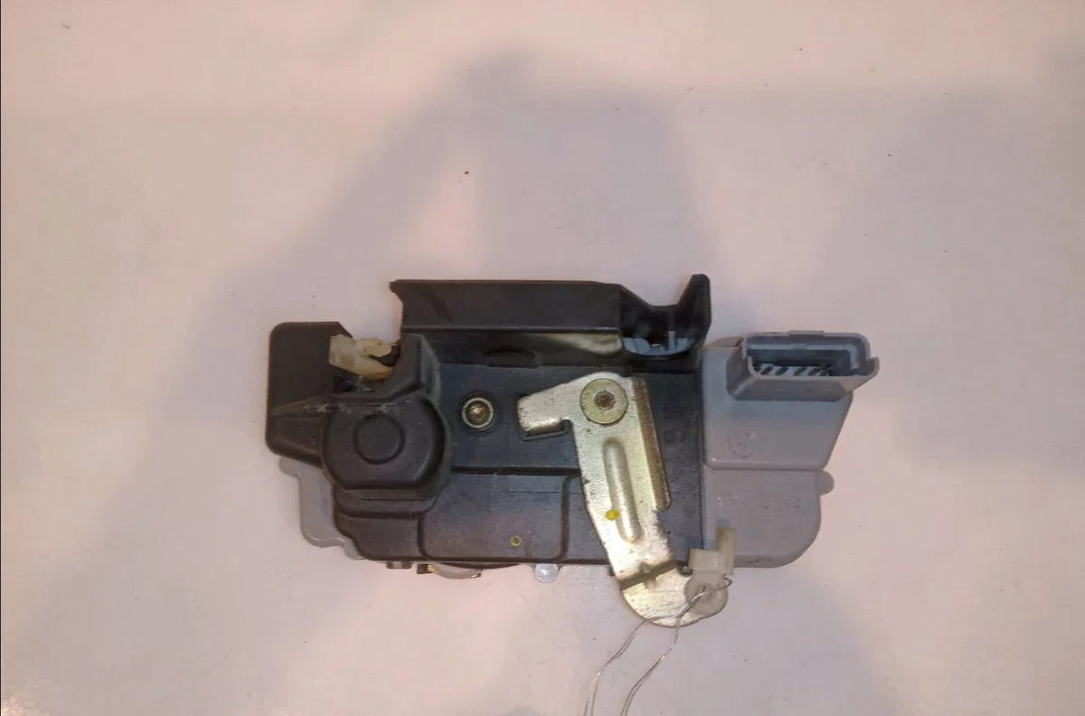 Serrure porte arg Citroen XSARA PICASSO (N68) 1.6 16v (2005-2011) occasion
